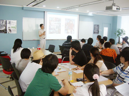 20080730_01_academy.jpg